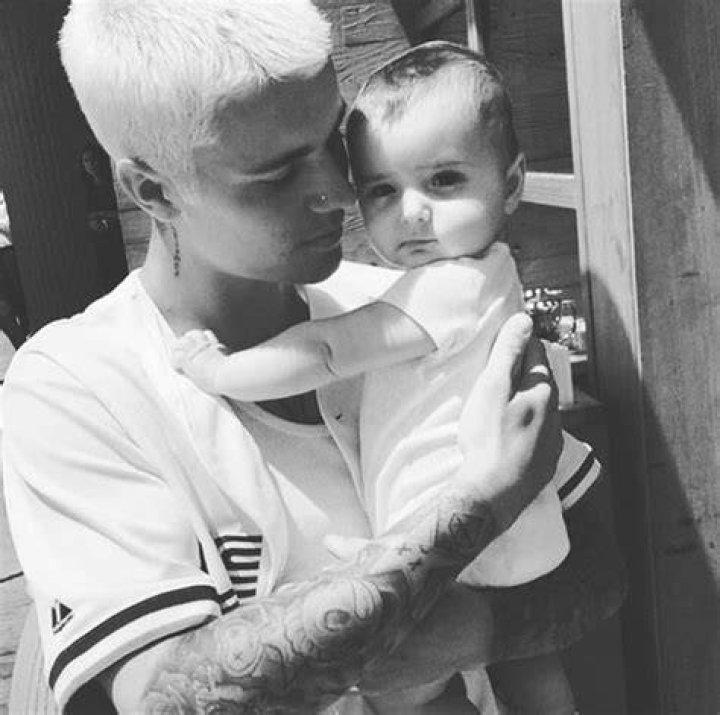 Singer Pranks Fans With Fatherhood Claims – Hollywood Life