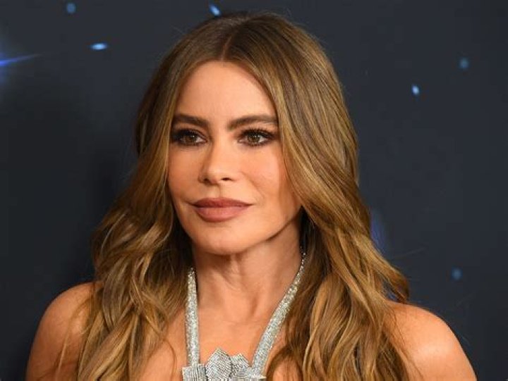 Sofia Vergara’s Hottest Looks: Photos – Hollywood Life