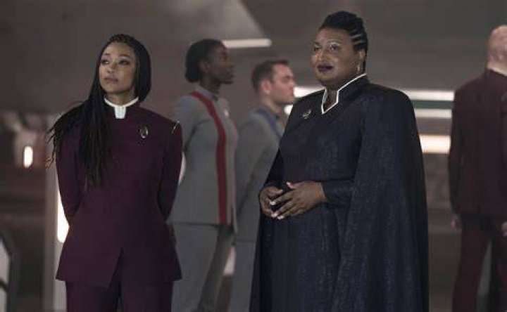 Sonequa Martin-Green Says Having Stacey Abrams On ‘Star Trek’ Was ‘A Dream’: She’s ‘Wonderful’