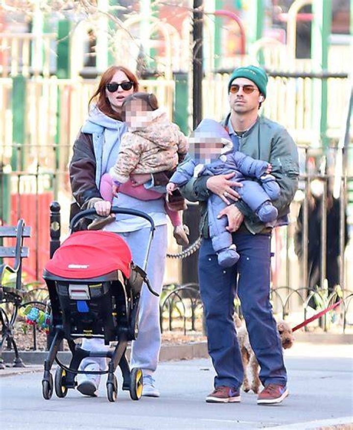 Sophie Turner & Joe Jonas Reveal The Precious Book Natalie Portman Gifted Them For Baby Willa
