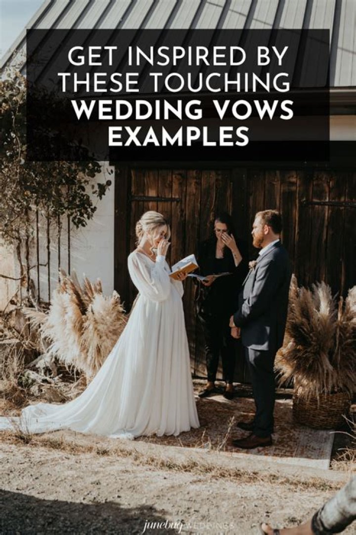 Sophie Turner & Joe Jonas Were Both In Tears Saying Vows During Emotional Wedding Ceremony