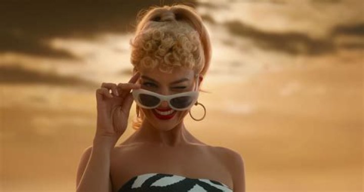 Stars Rockin’ One-Shouldered Bathing Suits — SEE PICS