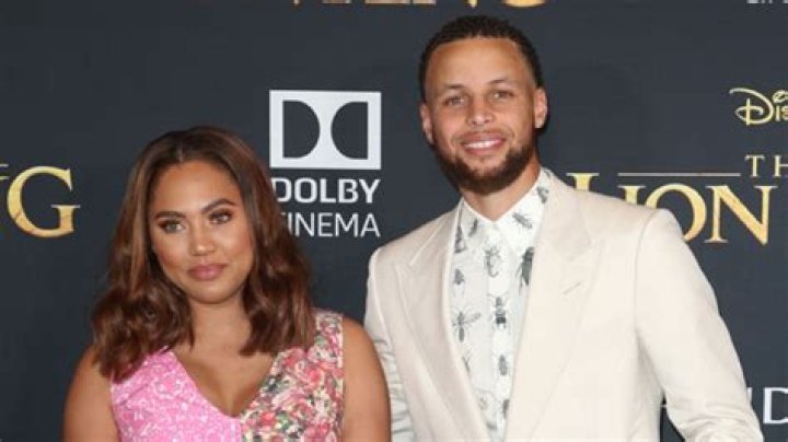 Steph Curry & Ayesha’s Daughter, Ryan, Looks Grown Up In Party Dress – Hollywood Life