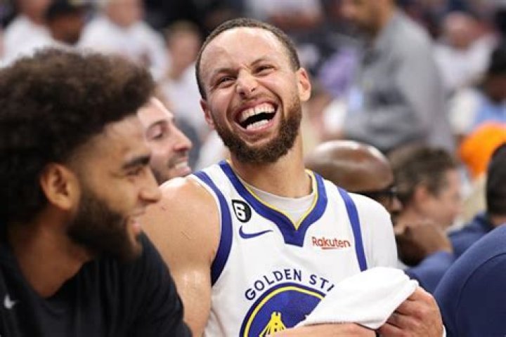 Steph Curry Reacts To Golden State Warriors Playing With No Fans Amid Coronavirus Fears