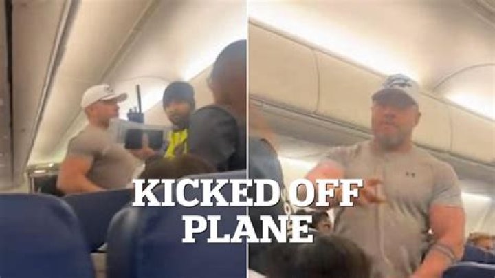 Stephen Amell Breaks Silence After Reportedly Getting Kicked Off Plane Over Fight With Wife