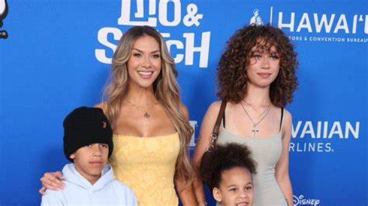 Stephen ‘tWitch’ Boss Wanted Another Child With Wife Before Death – Hollywood Life