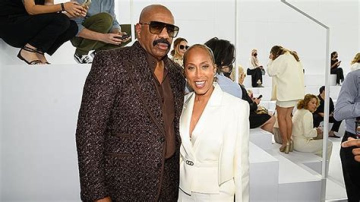 Steve Harvey & Wife Marjorie Mark 16th Anniversary In Italy: Video – Hollywood Life