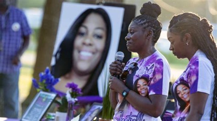 Struggled For Years — Family ‘Devastated’ Over Death – Hollywood Life