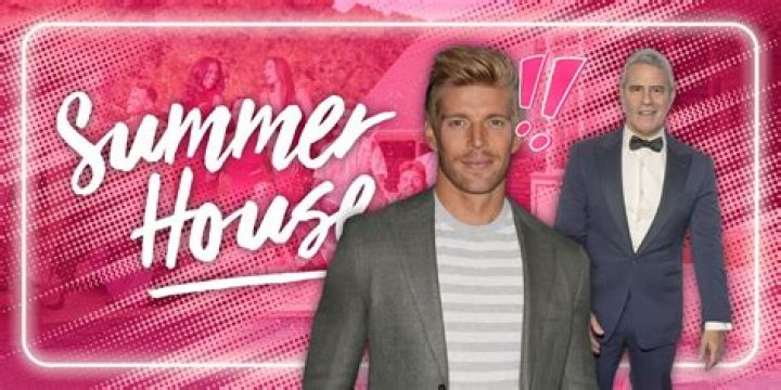 ‘Summer House’s Paige DeSorbo Shares Why Craig Conover Doesn’t Hold Her Hand – Hollywood Life