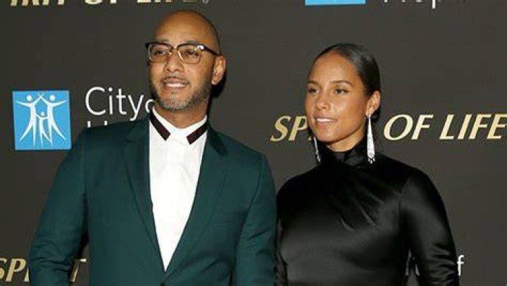 Swizz Beatz – Hollywood Life