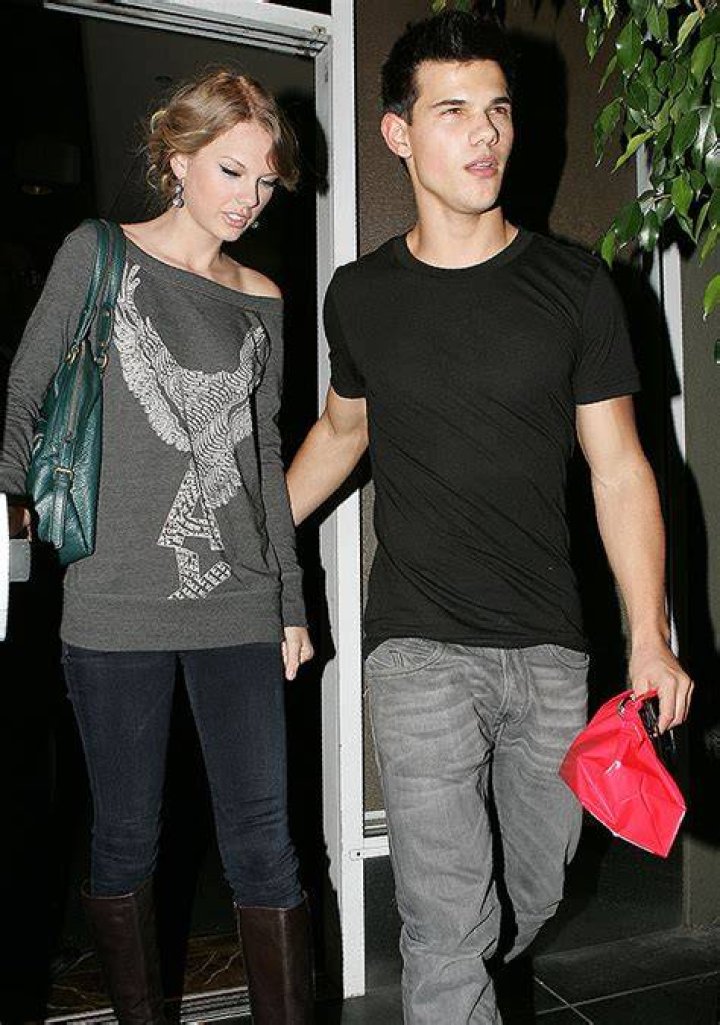 Taylor Lautner Reacts To Taylor Swift’s ‘Speak Now (Taylor’s Version)’ – Hollywood Life