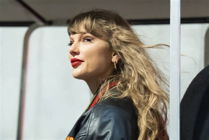 Taylor Swift Joins TikTok & Recreates Iconic ‘Red’ Look For First Video — Watch