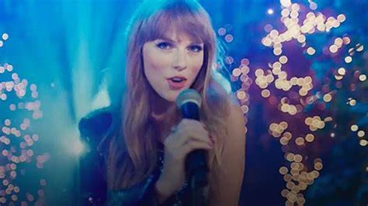 Taylor Swift & Pete Davidson’s ‘Three Sad Virgins’ — Video – Hollywood Life