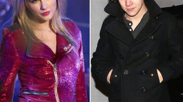Taylor Swift’s Harry Styles Kissing Diss — Does He Really Kiss Like A Snail? – Hollywood Life