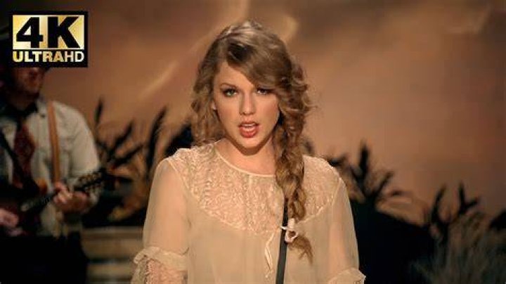 Taylor Swift’s Music Video For ‘Shake It Off’ Has A Fantastic Attitude – Hollywood Life