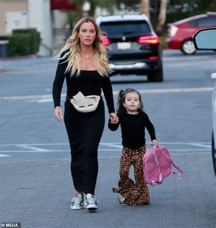 Teddi Mellencamp Claps Back At Hater Who Thinks Daughter Dove, 1 Week, Is Too Young To Be Out