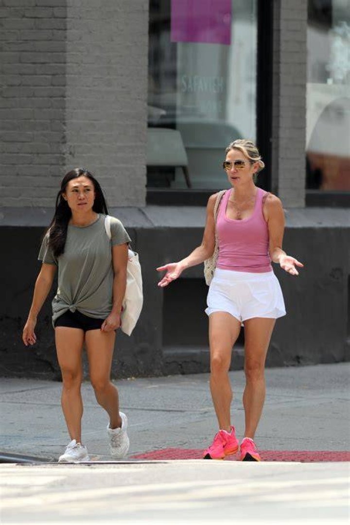 ‘Teen Mom 2’s Briana DeJesus Stuns In Low-Cut Pink Top As She Vows To ‘Love’ Herself ‘More’