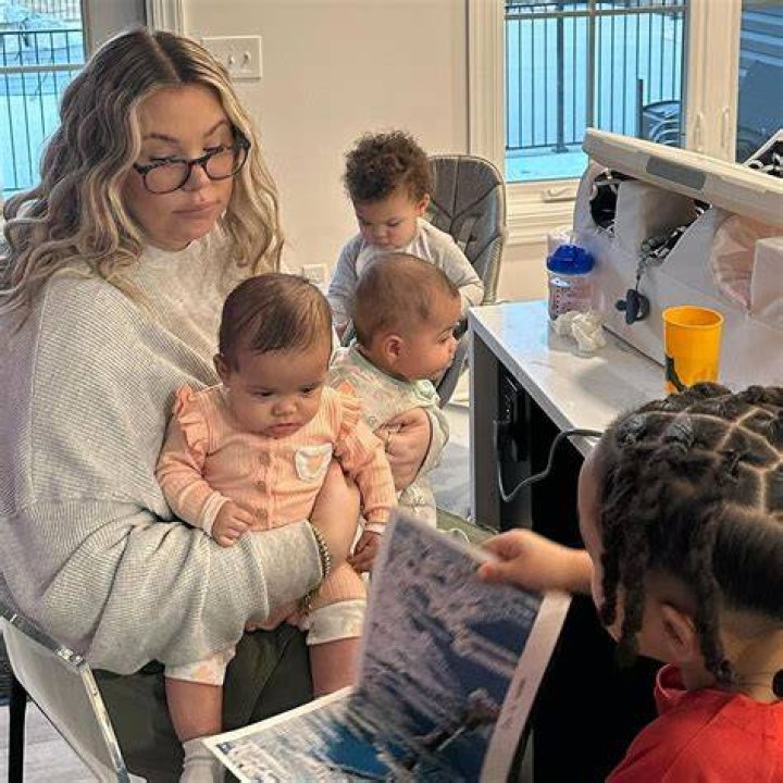 ‘Teen Mom 2’s Kailyn Lowry Dyes Her Sons’, 10 & 6, Hair — Before & After Makeover Pics