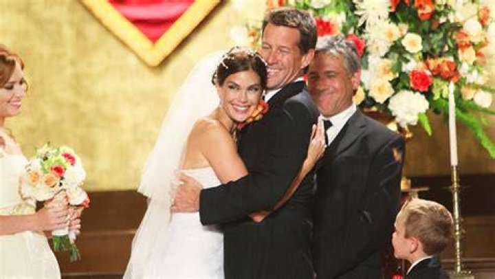 Teri Hatcher & James Denton Reunite 9 Years After Desperate Housewives – Hollywood Life
