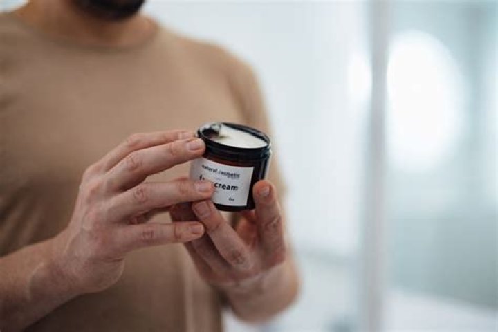 The Best Face Creams for Men (Review) in 2024 – Hollywood Life – Hollywood Life
