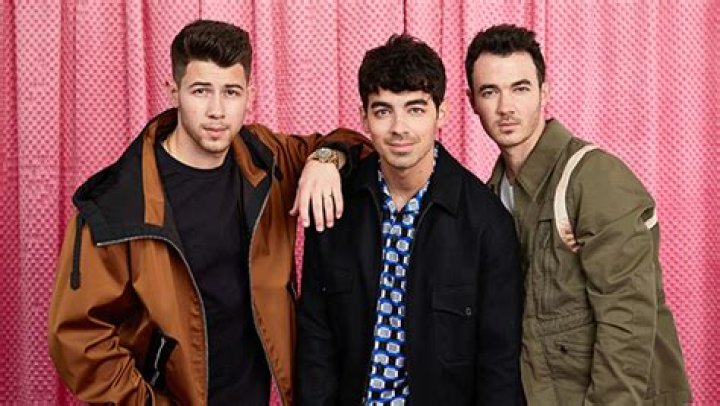 The Jonas Brothers Drop ‘Greenlight’ From ‘Songland’ — Listen – Hollywood Life