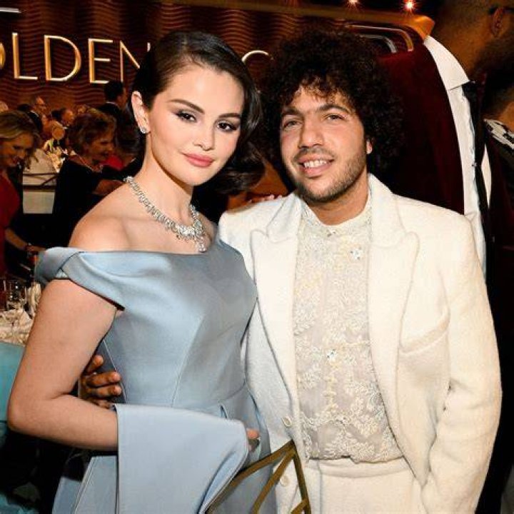 The Weeknd Forgets Selena Gomez By Grinding On Cute Girl At Club After Split