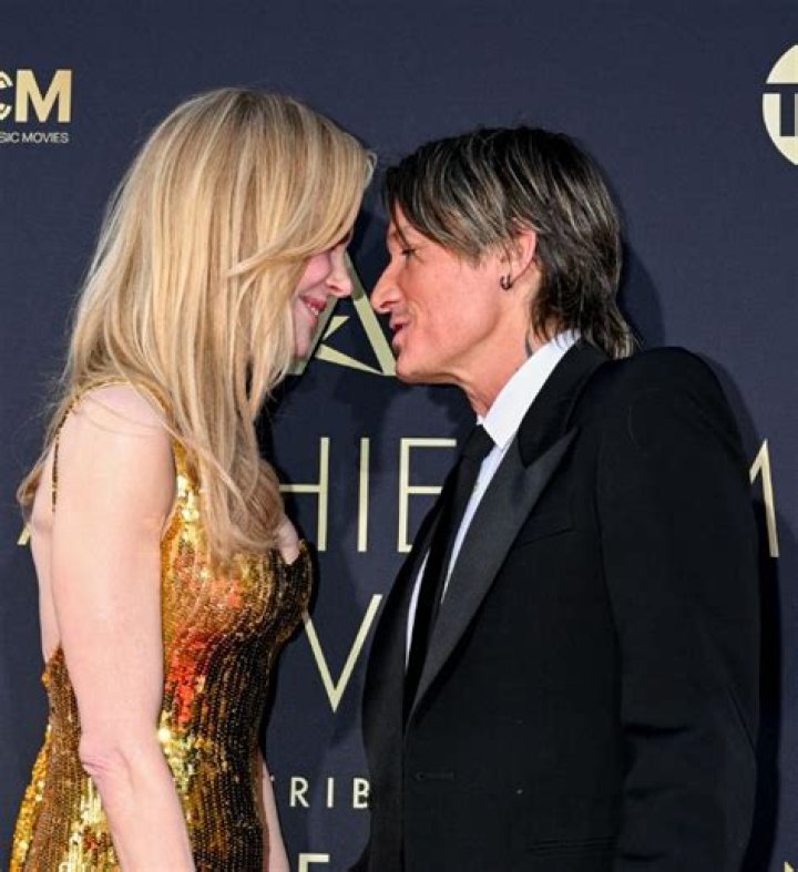 Their PDA Inside — PICS – Hollywood Life