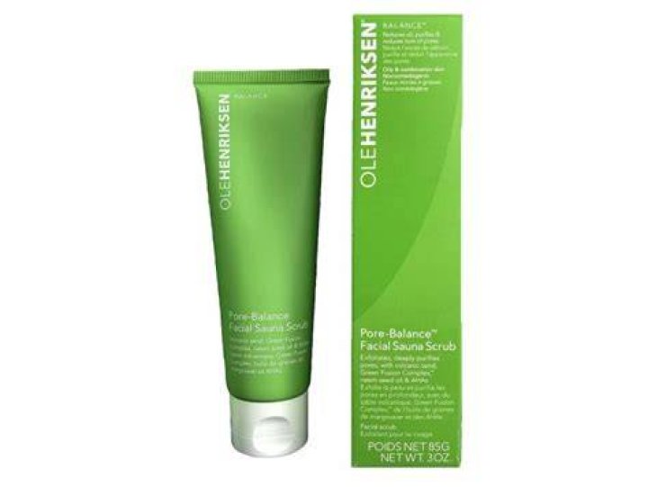 This Eucalyptus Facial Scrub Is Halle Berry’s ‘Absolute Favorite’