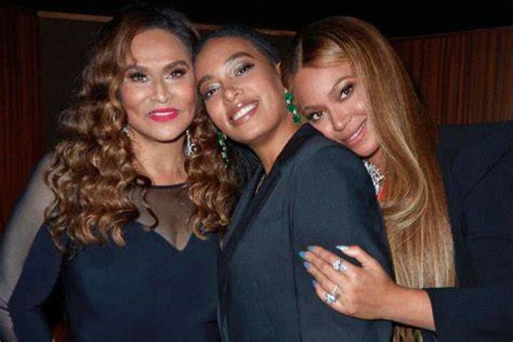 Tina Knowles Honors Daughter Solange On Mother’s Day & Not Beyonce – Hollywood Life