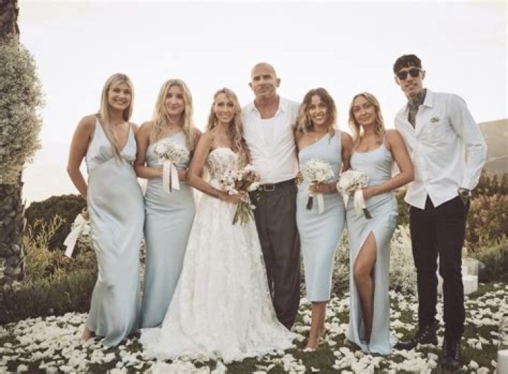 Tish Cyrus & Dominic Purcell Married: Photos – Hollywood Life
