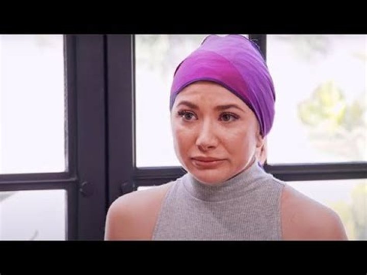 ‘To Catch A Beautician’ Preview: A Young Woman Cries Over Her Botched Bleach Job — Watch