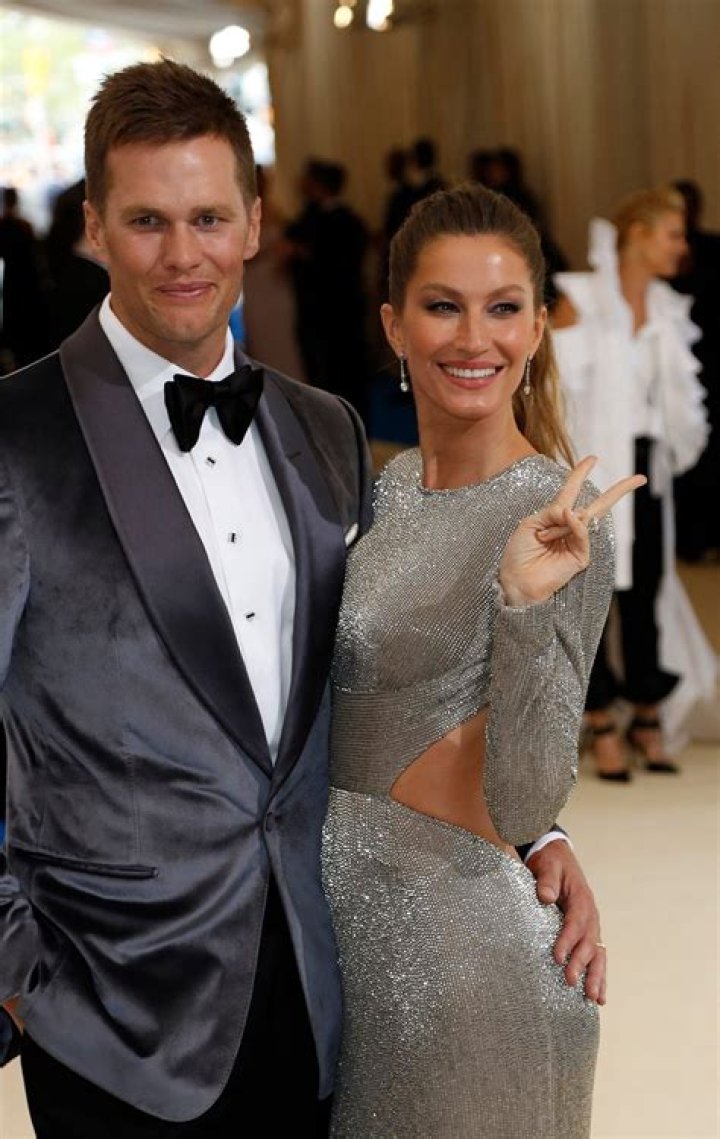 Tom Brady Reveals The Hilarious 1st Thing Gisele Said To Him On The Field After Super Bowl Win