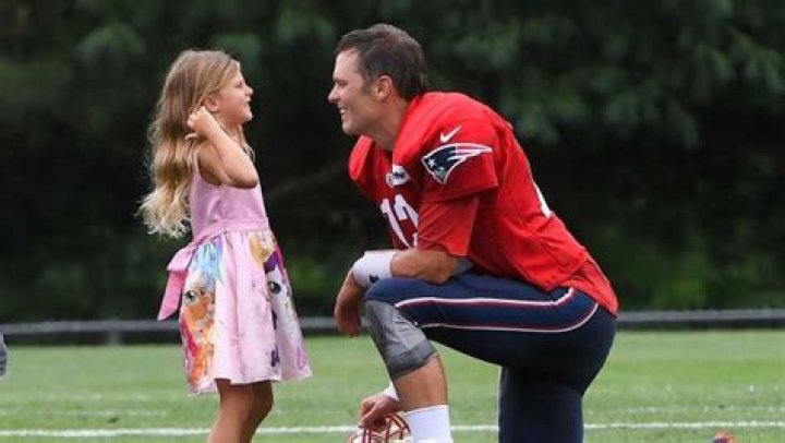 Tom Brady Sends ‘Warning’ To ‘Anyone Who Dates’ Daughter Vivian, 9