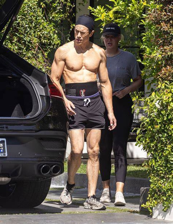 Tom Sandoval Goes Shirtless While Out With ‘VPR’ Castmate Billie Lee – Hollywood Life
