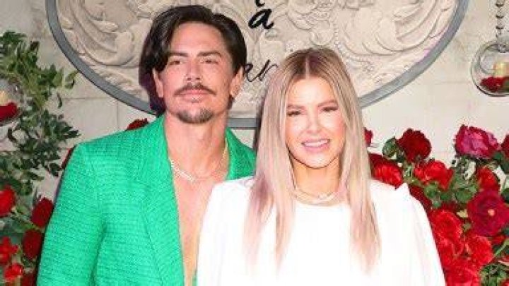 Tom Sandoval Reacts To Ariana Madix’s Coachella Kiss: Video – Hollywood Life