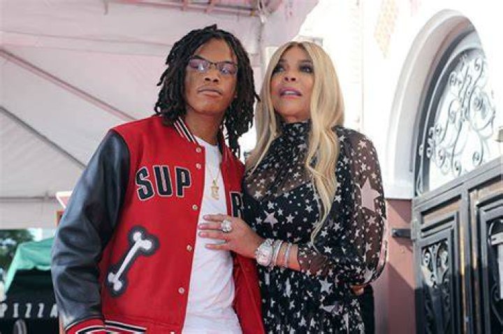 Tommy Allegedly Fights At Mom Burial – Hollywood Life