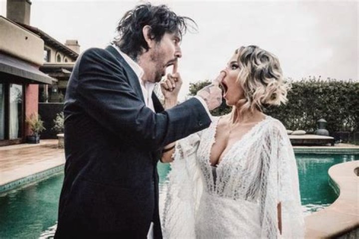 Tommy Lee Married Brittany Furlan — See The Wedding Pic – Hollywood Life