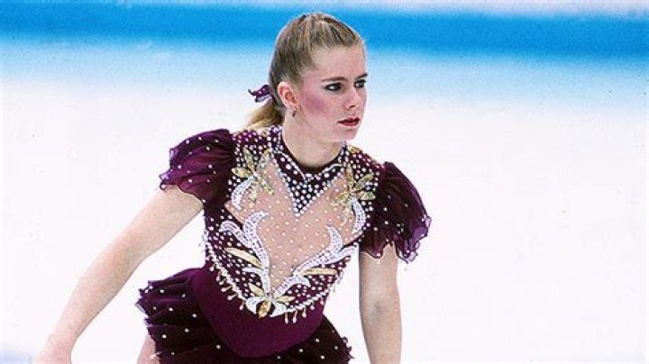 Tonya Harding’s Triple Axel — Skater Close To Landing The Hard Jump – Hollywood Life