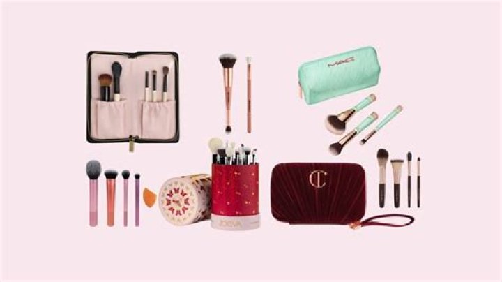 Top Makeup Brush Sets of 2023 – Hollywood Life Review – Hollywood Life