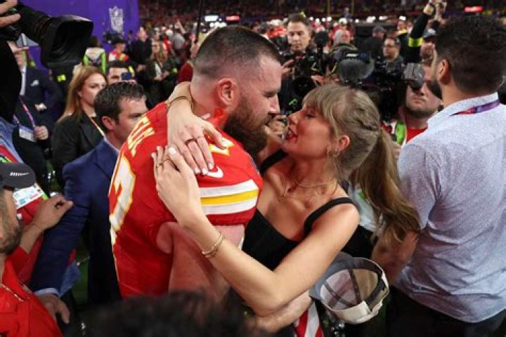 Travis Kelce Reportedly Flies to Australia to See Taylor Swift Perform After Super Bowl Win