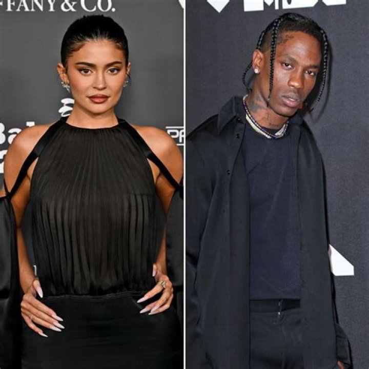 Travis Scott & Kylie Jenner Slam Split Rumors By Sharing Sweet Facetime While They’re Apart