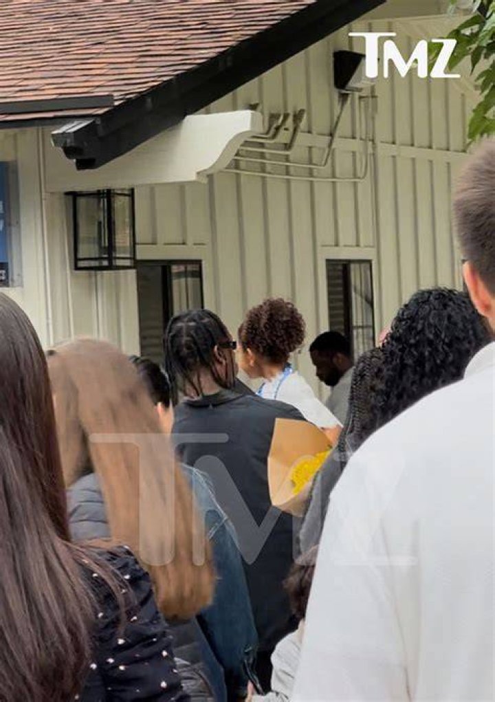 Travis Scott Reunites With Kylie Jenner At Stormi’s Graduation – Hollywood Life