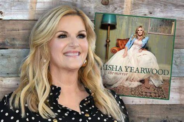 Trisha Yearwood & More Celebrities Shine – Hollywood Life
