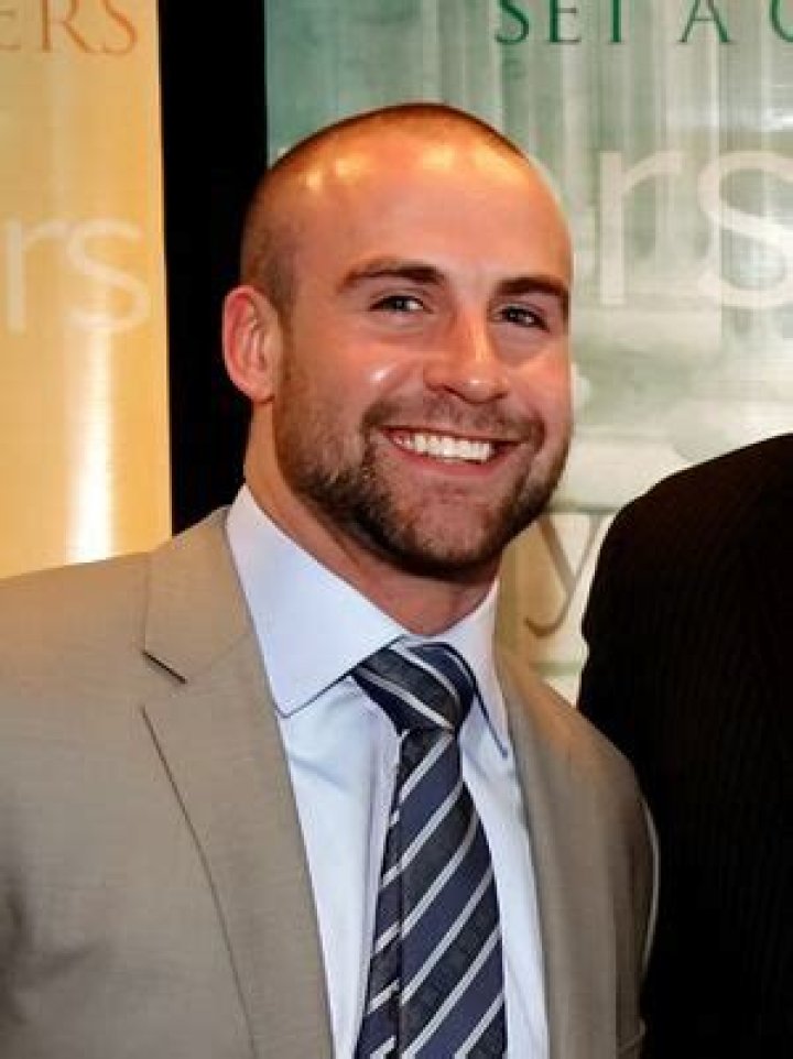 Tyler Sash Celebrity Profile – Hollywood Life
