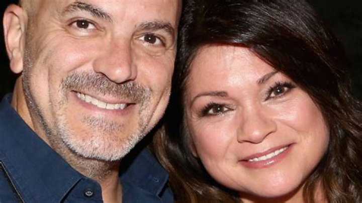 Valerie Bertinelli Files For Divorce From Husband Tom Vitale 6 Months After Separating