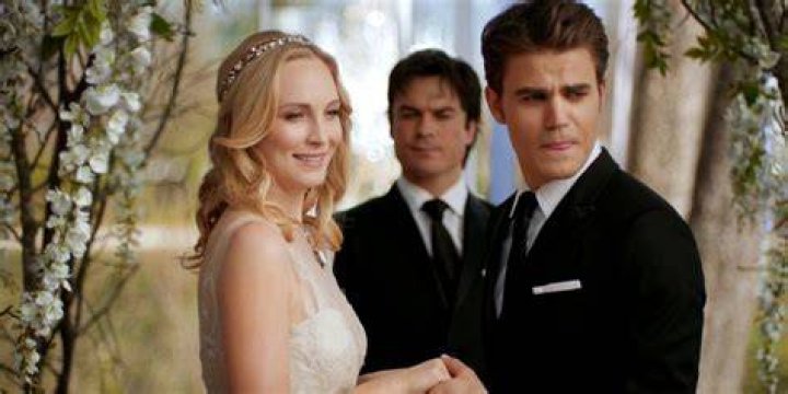 ‘Vampire Diaries’: Caroline Finally Admits She Has Feelings For Stefan