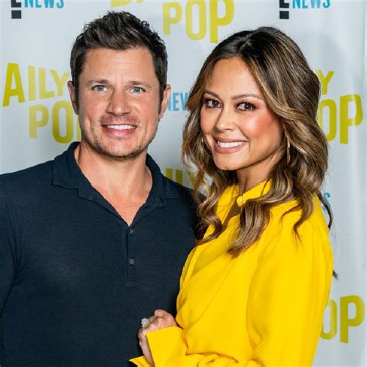 Vanessa Lachey Reveals ‘Similarities’ Between ‘Love Is Blind’ & Her ‘Emotional Relationship’ With Nick Lachey