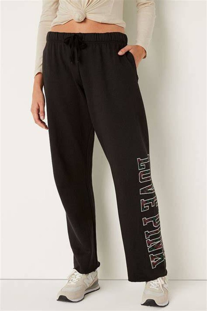 Victoria’s Secret Sweatpants Are on Sale for Under $40 on Prime Day – Hollywood Life