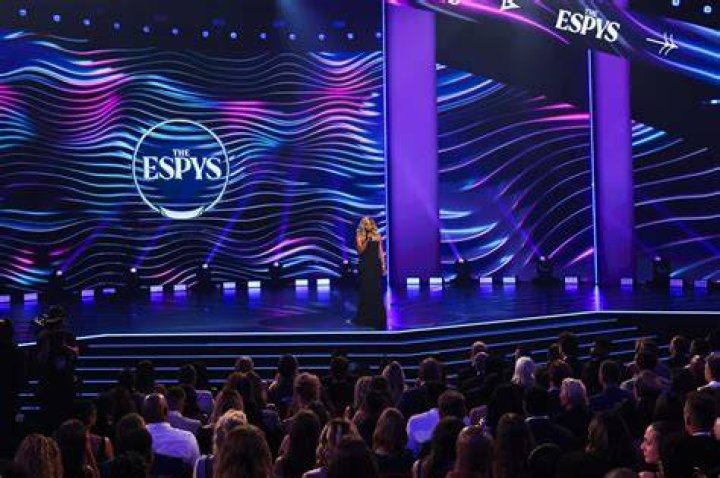 [VIDEO] Watch ESPYS 2016 Online — See ESPY Awards Live Stream Here – Hollywood Life