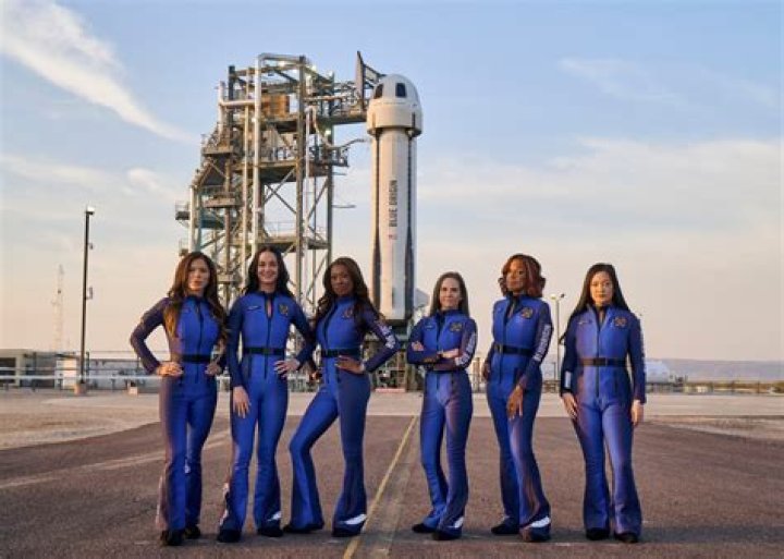 Wally Funk, 82, Speaks Out After Historic Blue Origin Spaceflight With Jeff Bezos: ‘I Wanna Go Again!’